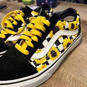 Sunflower vans
